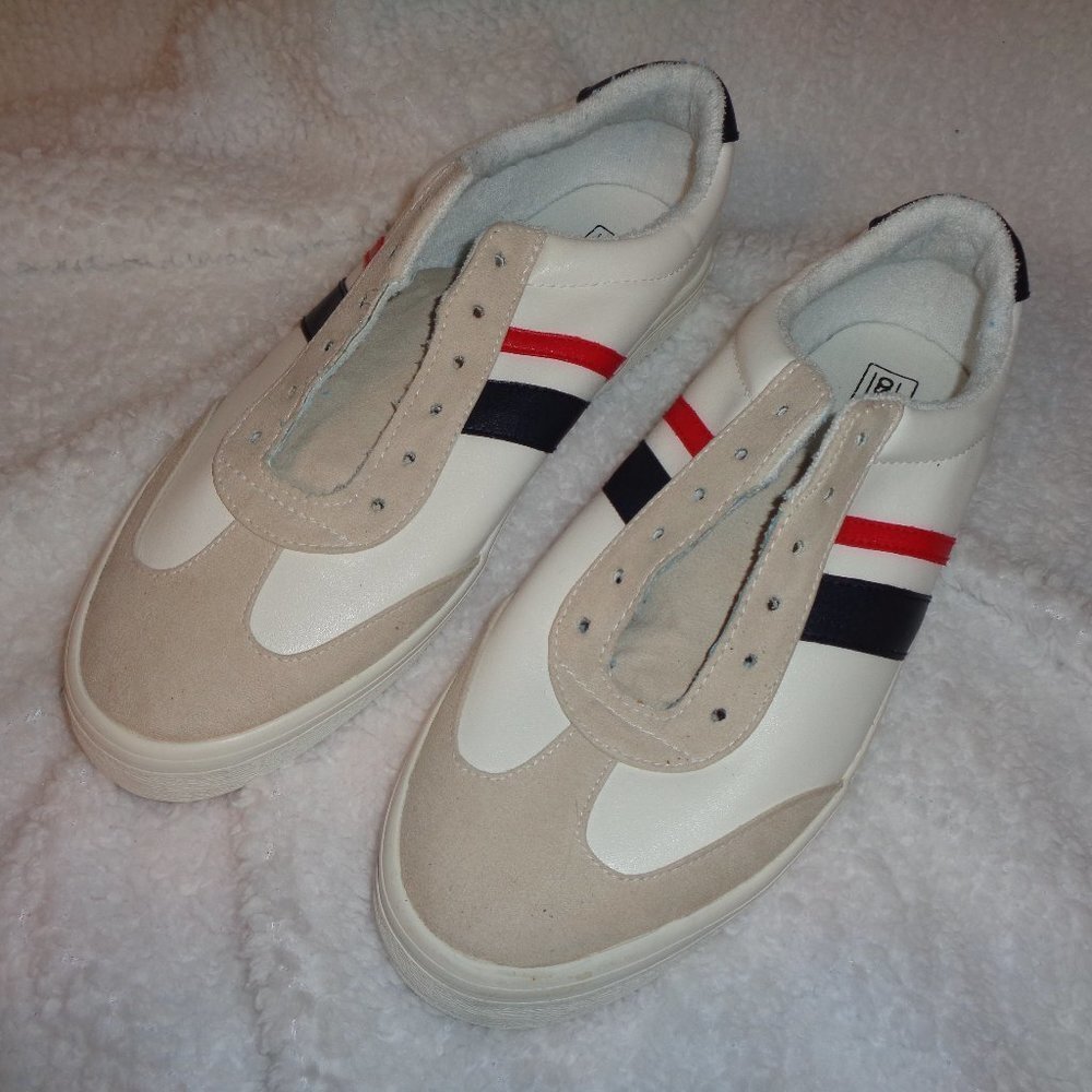 ASOS Men's White Red and Blue Shoes Size 10